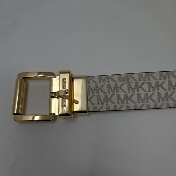 MICHAEL KORS Woman's signature MK logo reversible Belt Vanilla - Large Orig. $48 - Picture 3 of 9